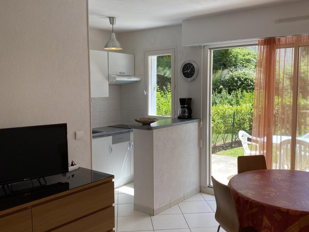 Cabourg : Studio Rez-De-Jardin Proche Plage, Animaux Acceptes, Tv, Wi-Fi Optionnel - Fr-1-487-331 Apartman Kültér fotó